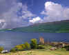 895190w GB: Castle Urquhart & Loch Ness